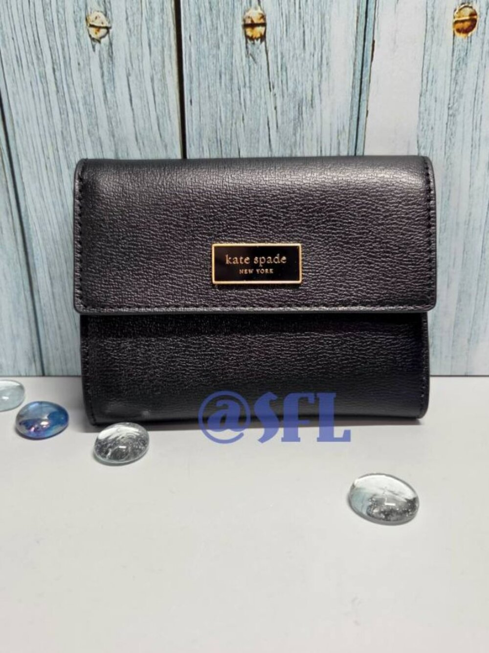 Kate Spade New York Katy Trifold Small Wallet In Black Minimalist